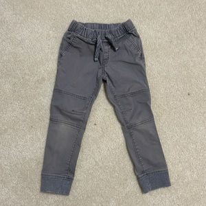 Toddler pants 4T with reinforced knee